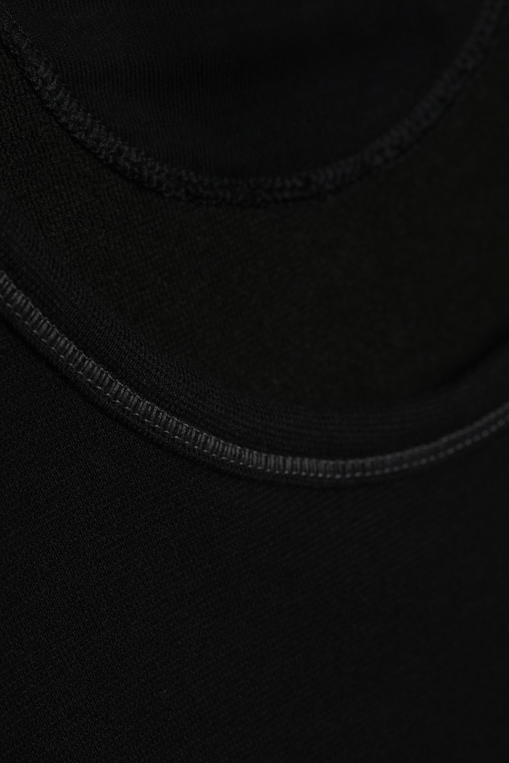 Comazo Protect men's short-sleeved functional shirt "warm & clima" in black Detail image Comazo Protect men's short-sleeved functional shirt "warm & clima" in black