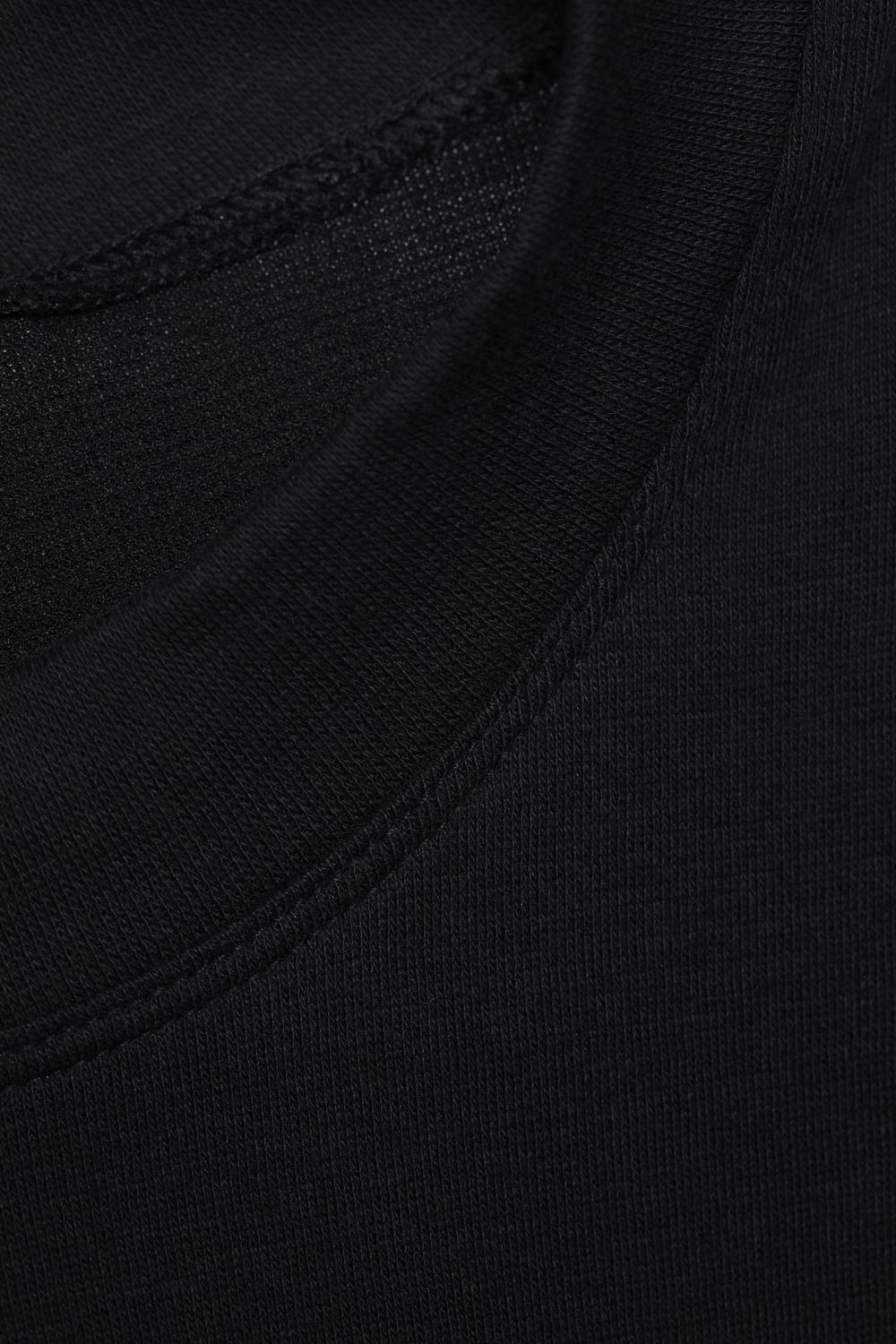 Shirt with turtleneck made of two-layer material by Comazo Protect, color black. Detail image: Shirt with turtleneck made of two-layer material by Comazo Protect, color black.