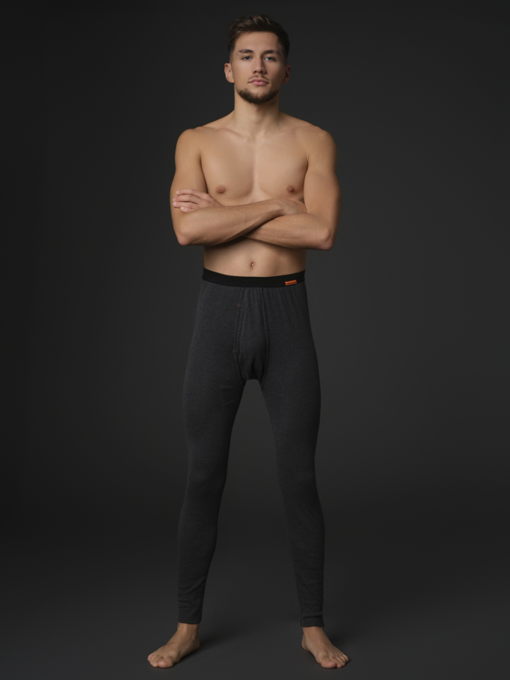 Unterhose lang mit Eingriff von Comazo Protect Farbe Dunkelgrau-Melange Vorderansicht: Mann trägt lange Unterhose mit Eingriff von Comazo Protect Farbe Dunkelgrau-Melange
