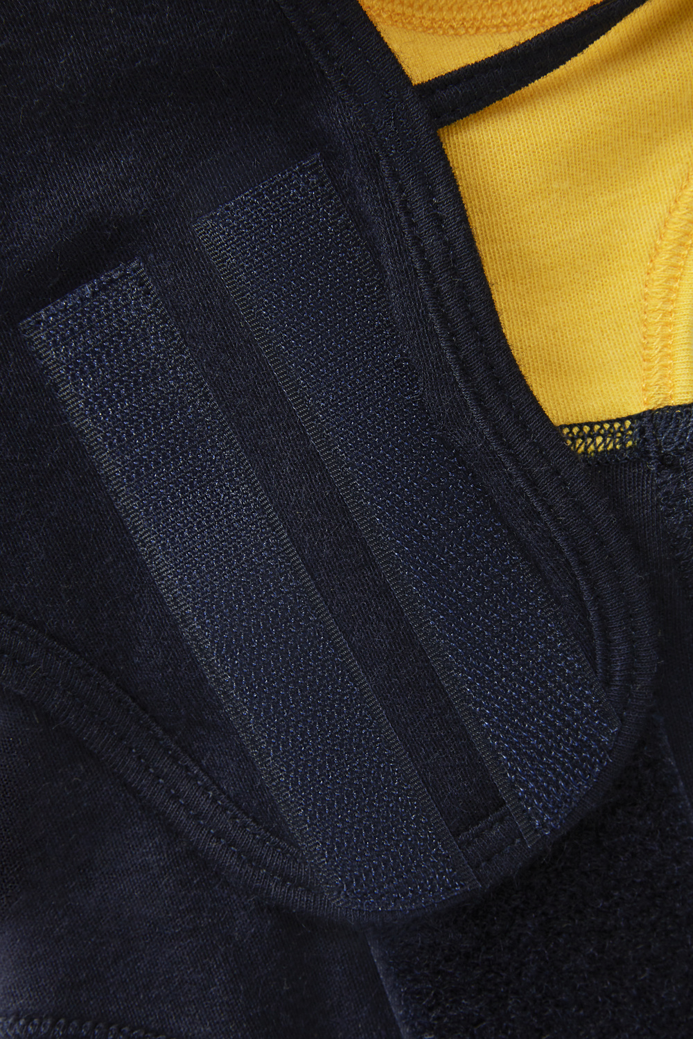 Comazo Protect face mask with "volume" design, compatible with FFP2/FFP3 masks Detail image Comazo Protect face mask with "volume" design, compatible with FFP2/FFP3 masks