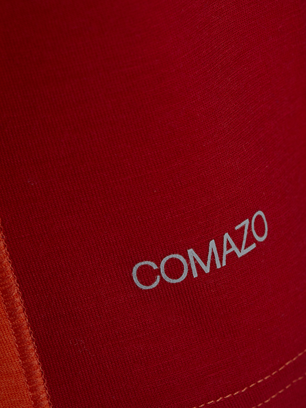 Comazo men's short-sleeve shirt made of merino wool, color orange/granite. Detail image: Short-sleeve shirt made of merino wool by Comazo in orange/granite color.